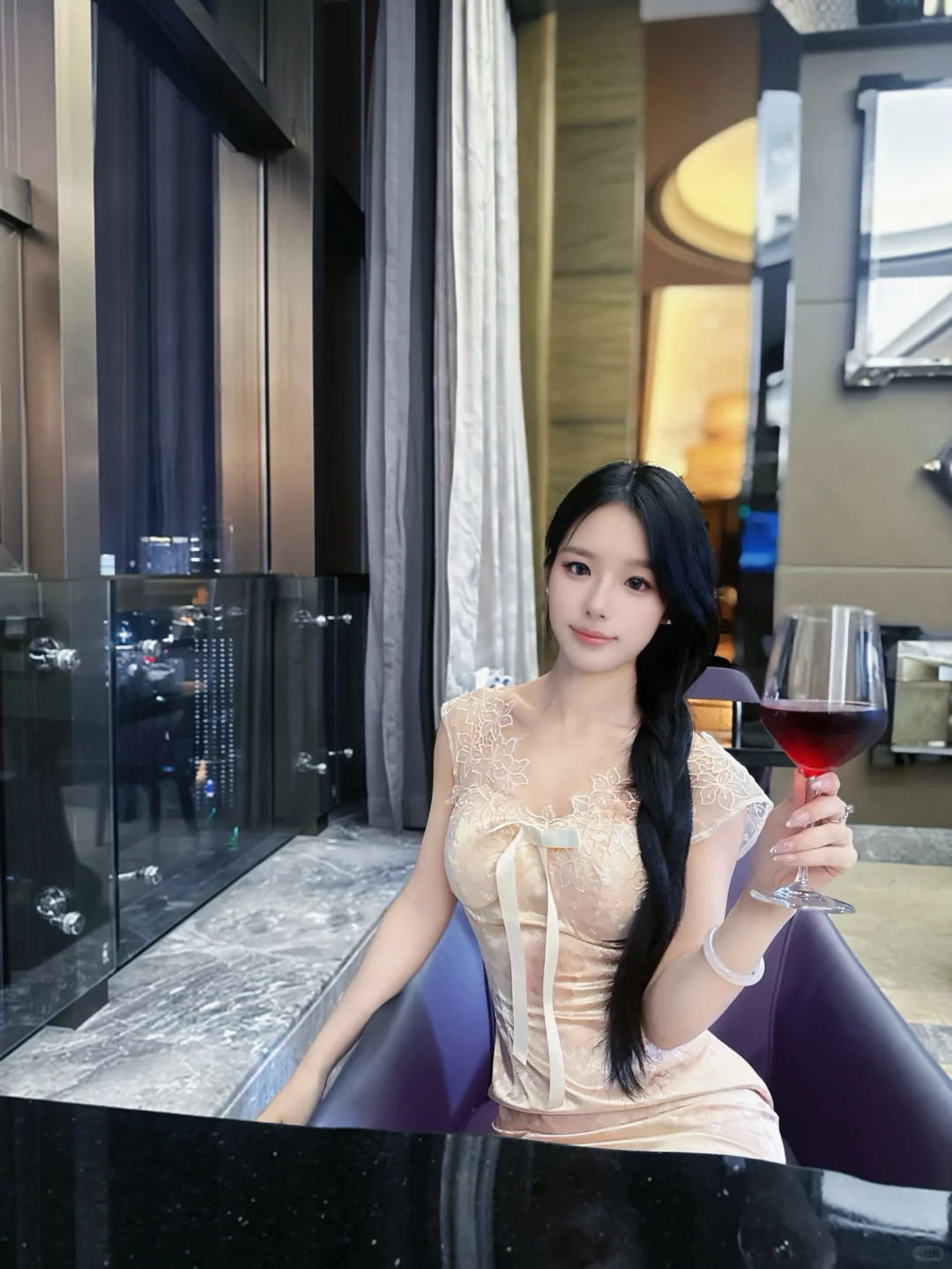 咱也是娇媚起来了～