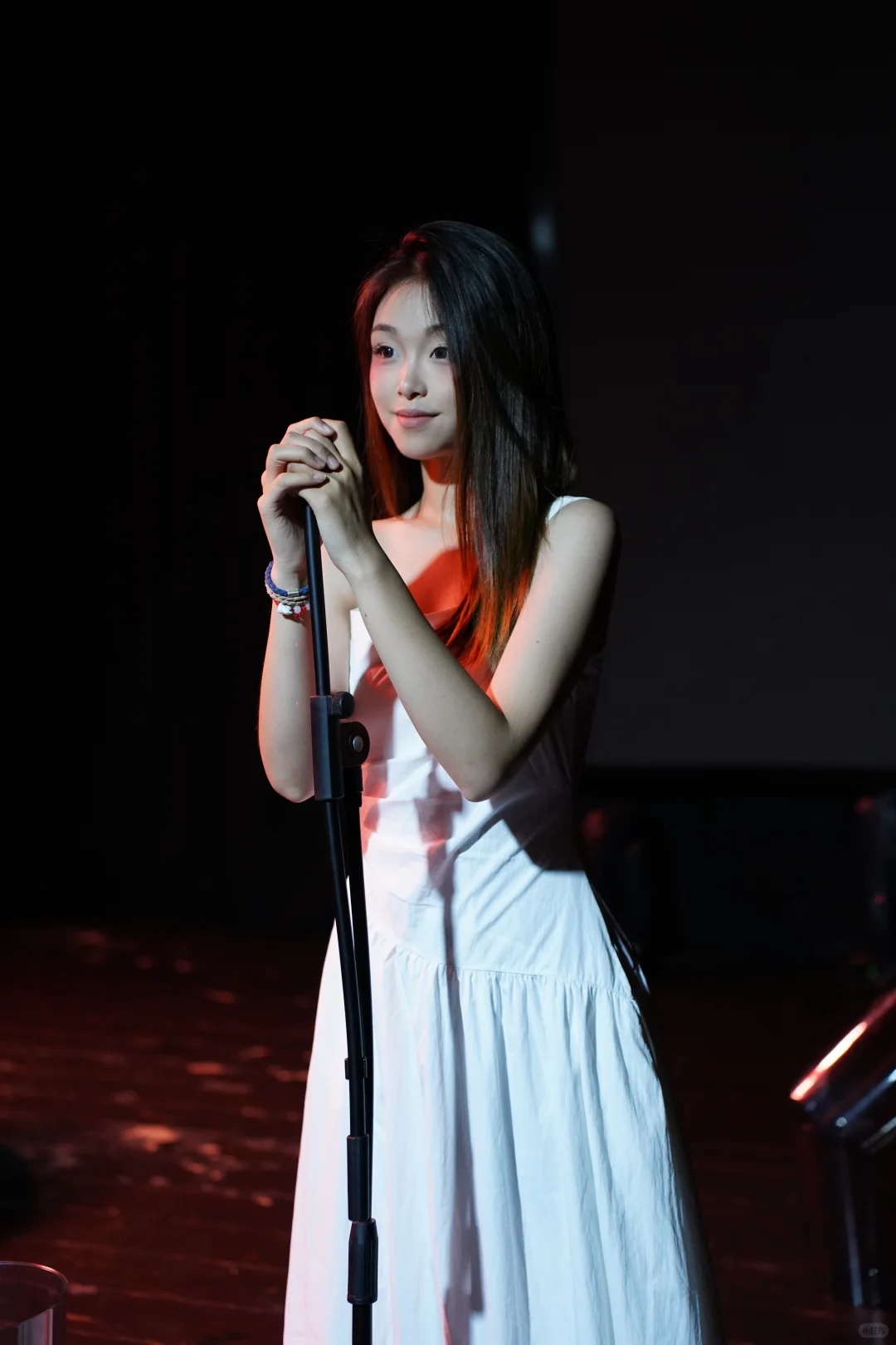 女孩子的舞台真的美啊～