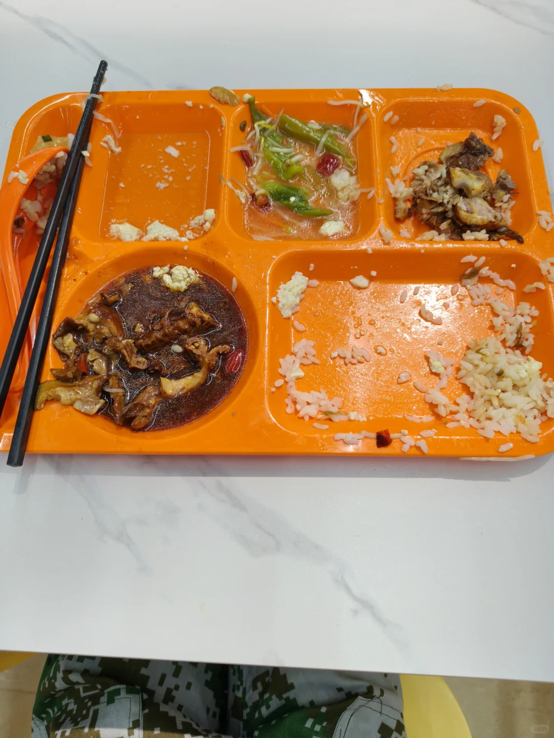 158/70斤女大 吃前吃后 好好吃饭不会胖！