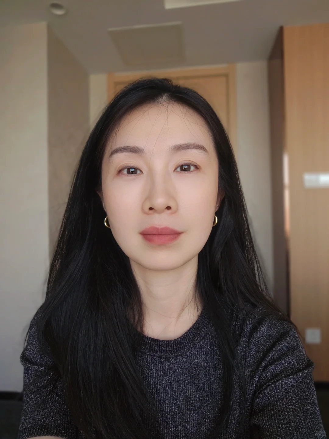 37岁真心劝大家：少买没用的 多把钱花在脸