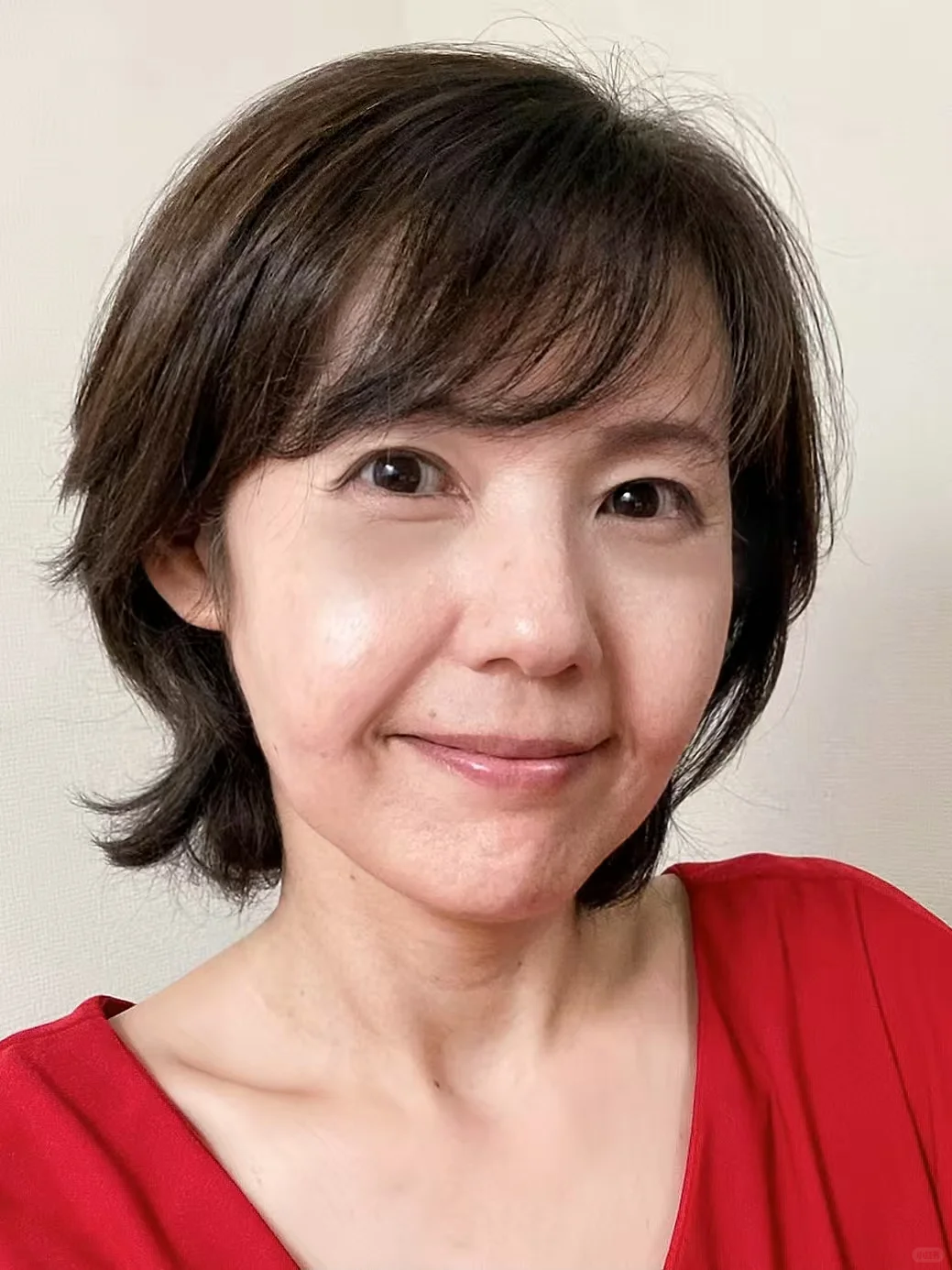43岁阿姨跟风来打轮廓提升了