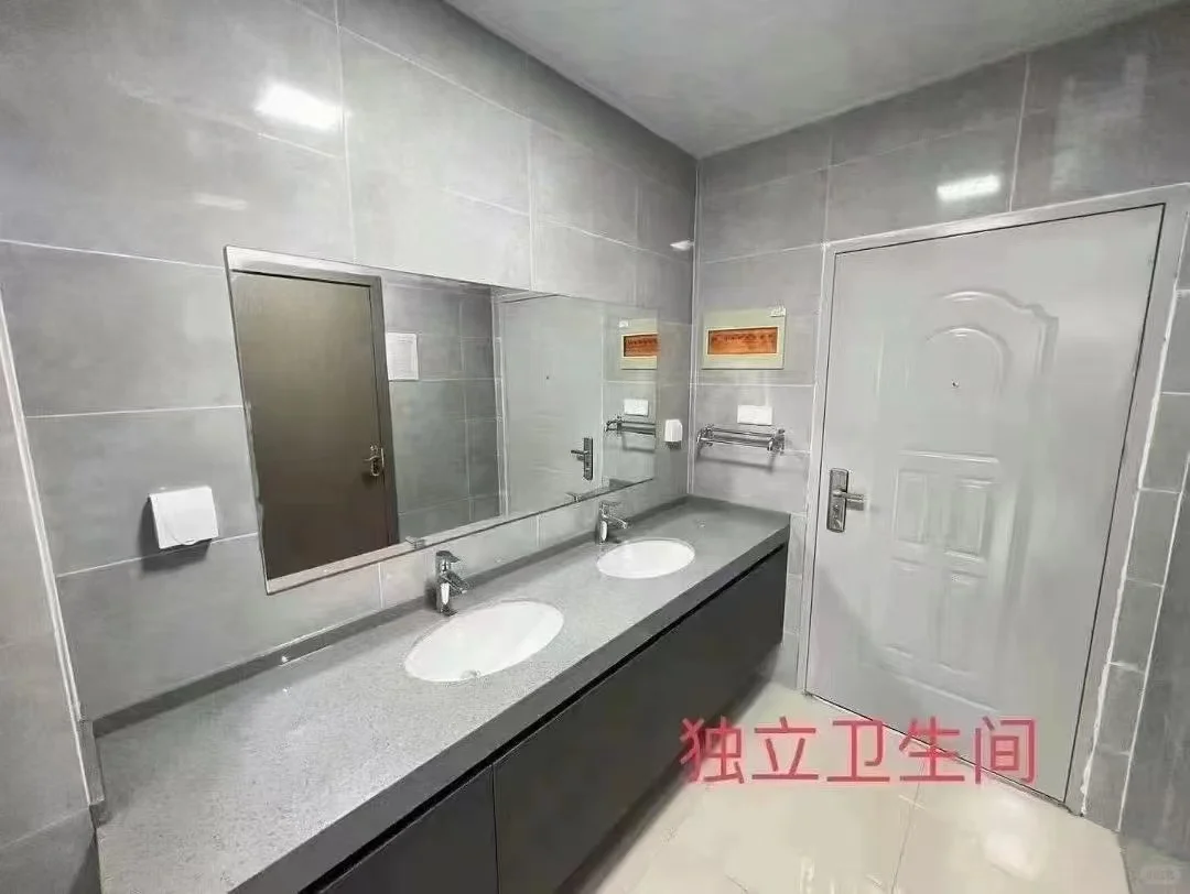 上二休二，宿舍上床下桌，独立卫浴，羡慕吗