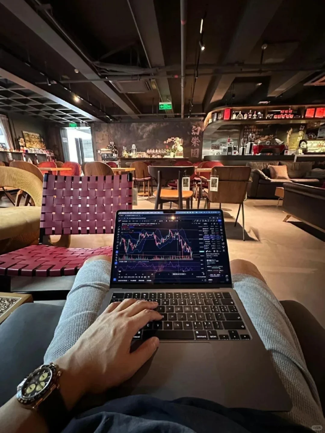 金融让我感受到世俗的成功给人自由