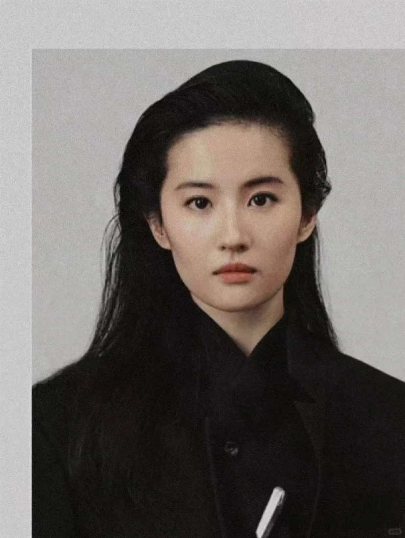 我从不认为美貌是无用的
