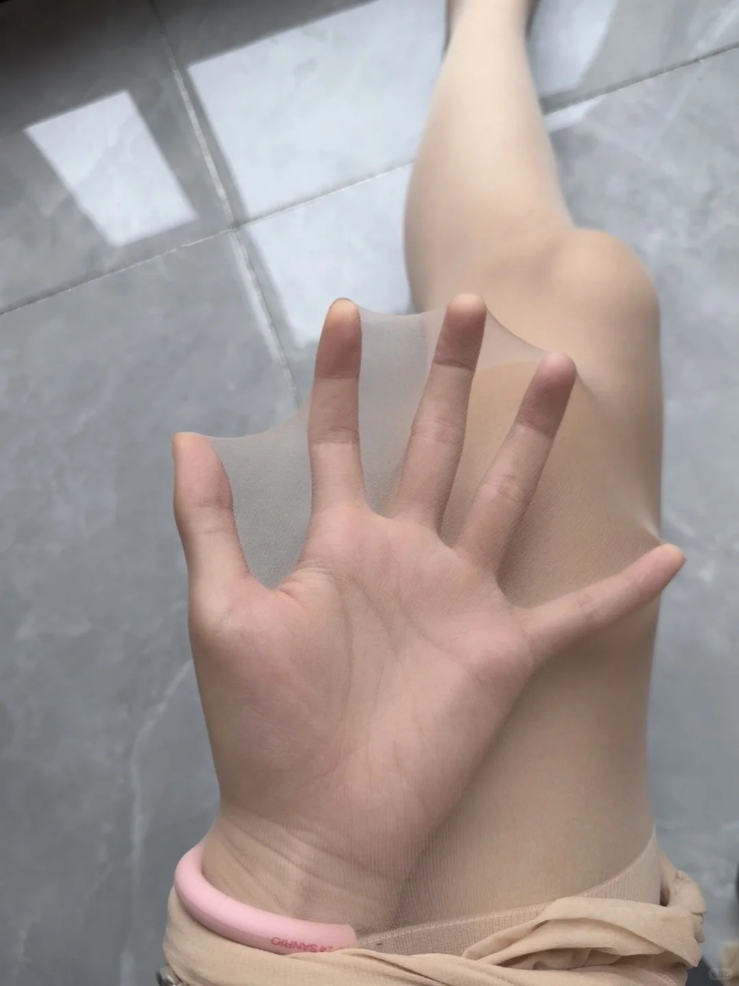 （pxx)贫民窟女大挖到人生丝袜才💰9.9