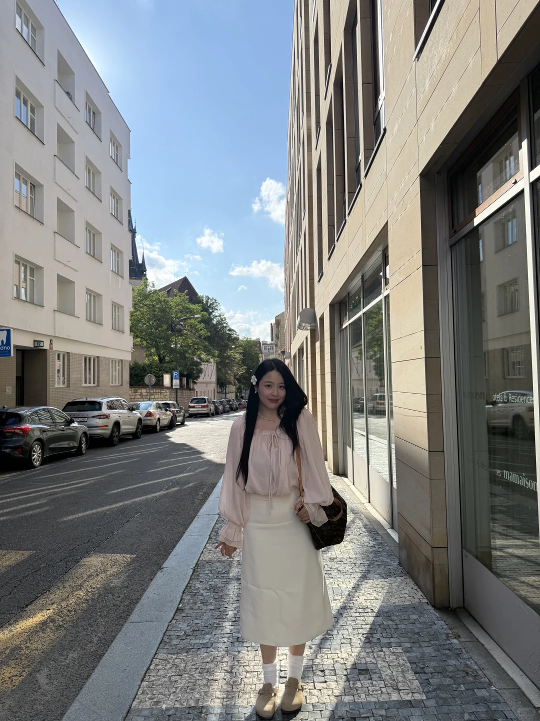Live长这样 算美女吗
