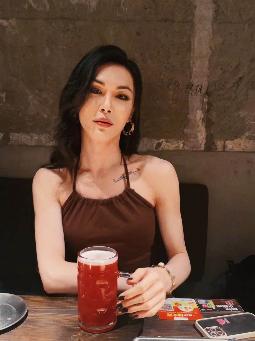 穿女装逛街