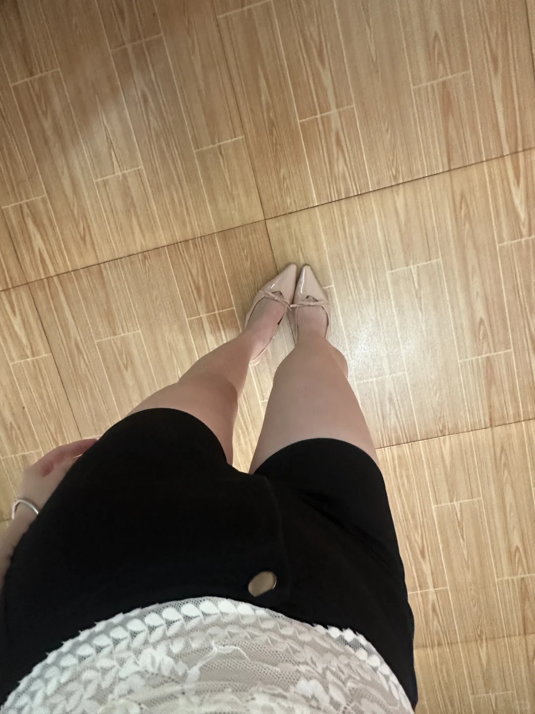 新到的高跟鞋真好看