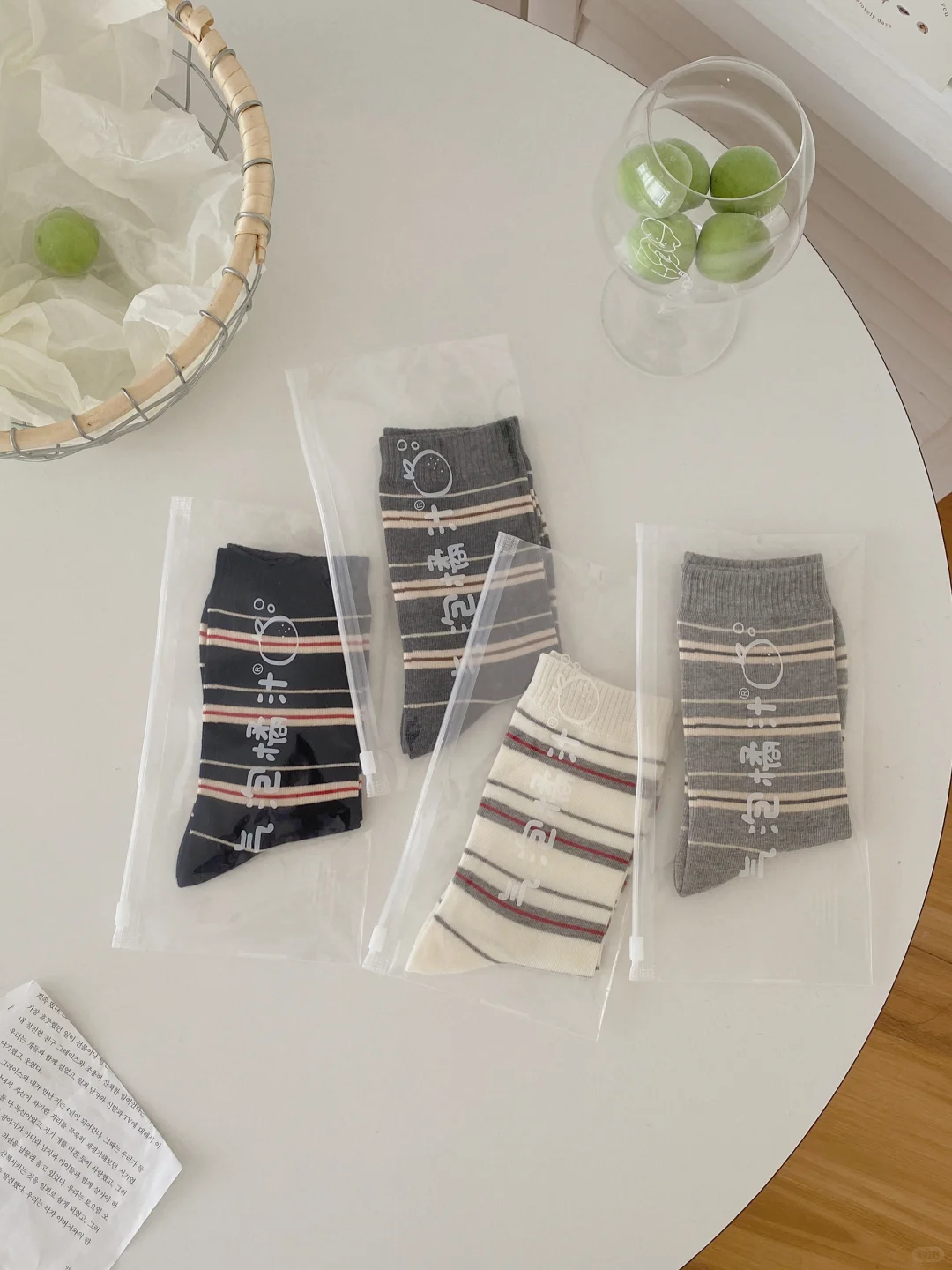 wow！韩系学院风条纹袜子~早秋新品🧦来啦！！