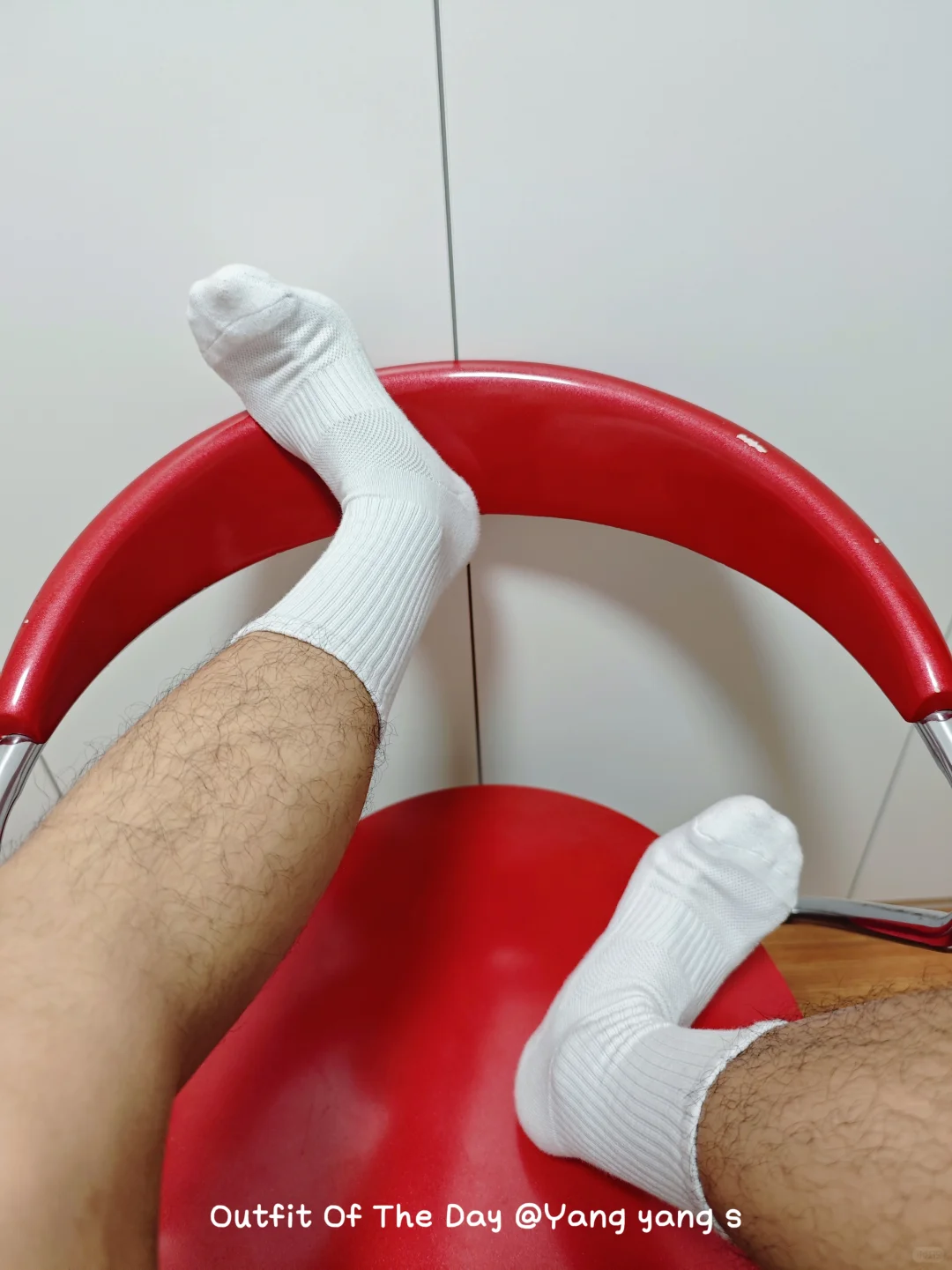 你一般穿什么🧦？｜高筒白袜真百搭
