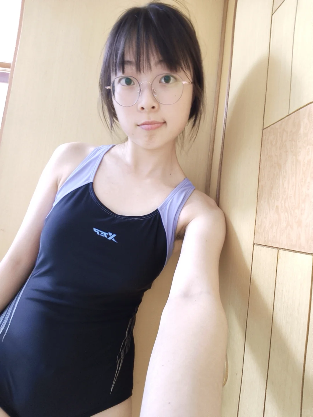 游泳把自己游成了倒三角。。