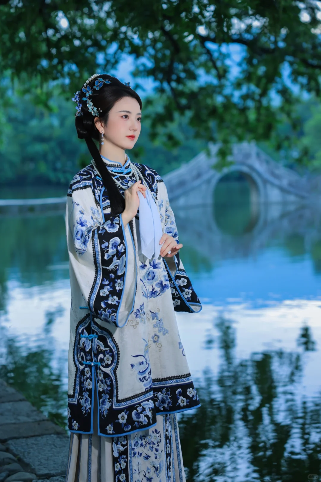 古装 清汉女 高级文案