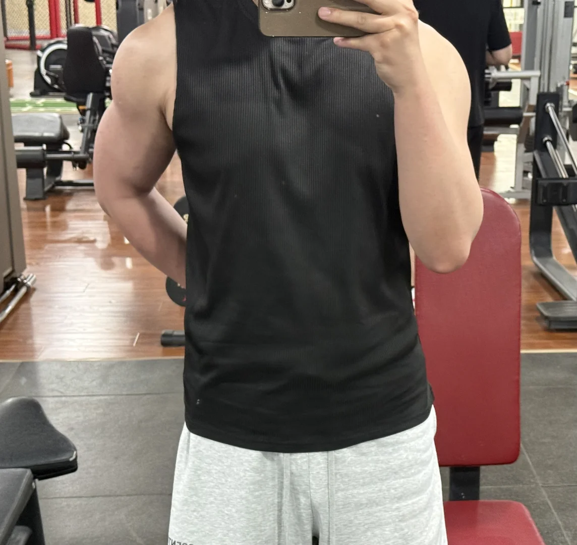 肌肉在叫嚣💪 实况很爽
