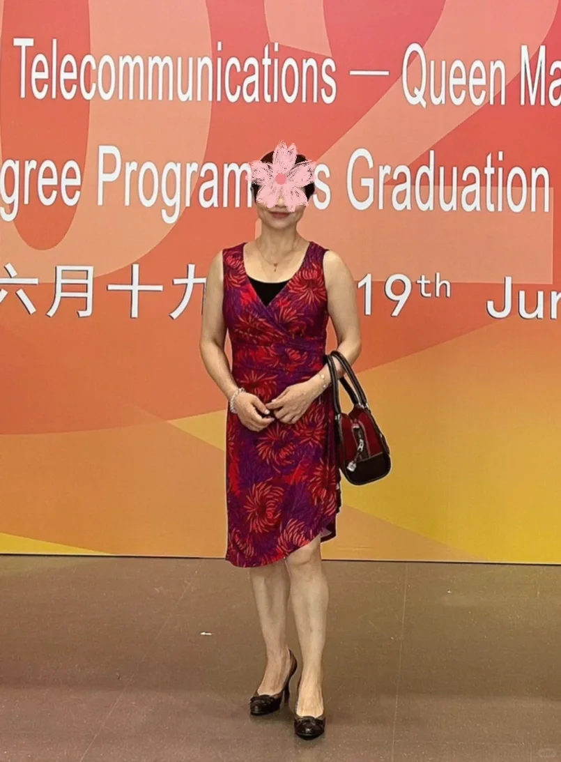 55+| 当撸铁的阿姨穿上连衣裙