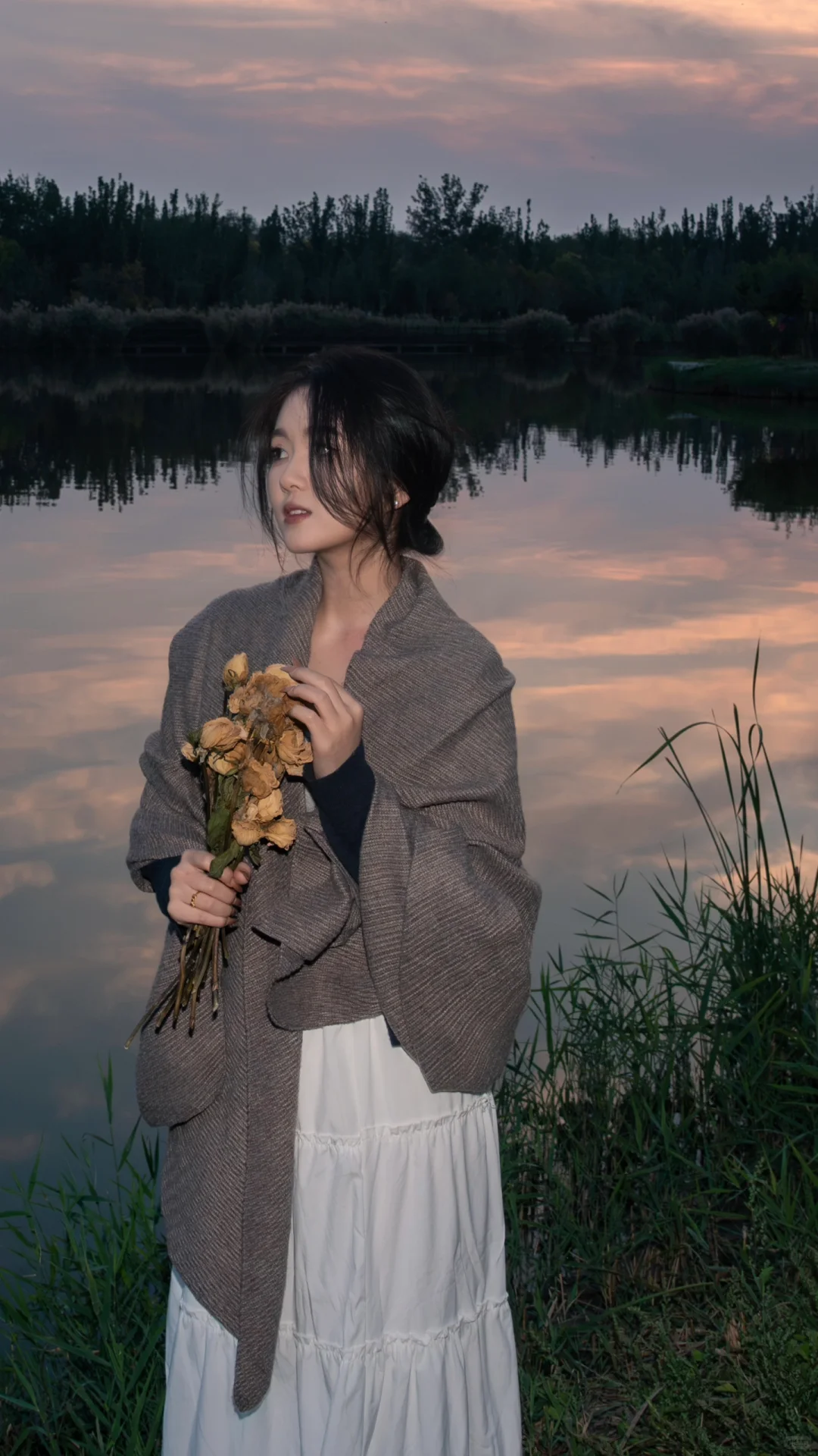 她本是清纯少女 谁知却在十五岁那年……