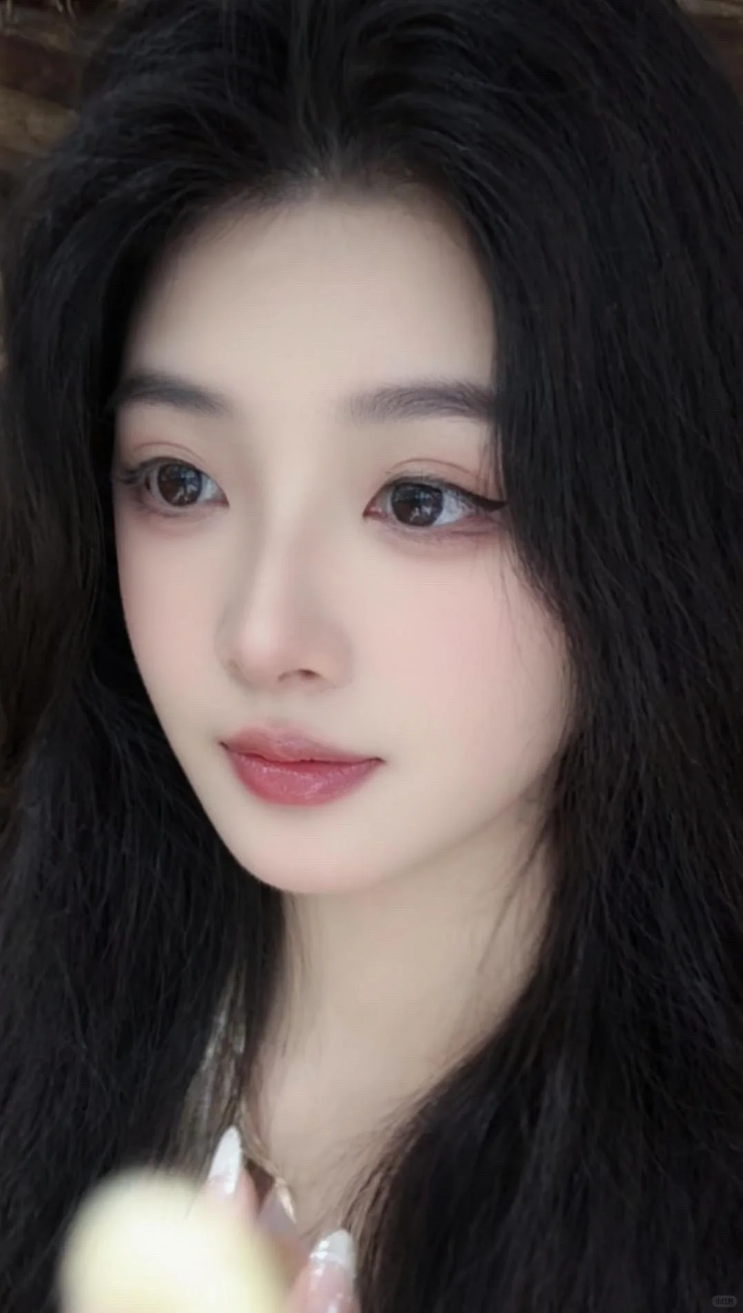 清冷系的美，她有