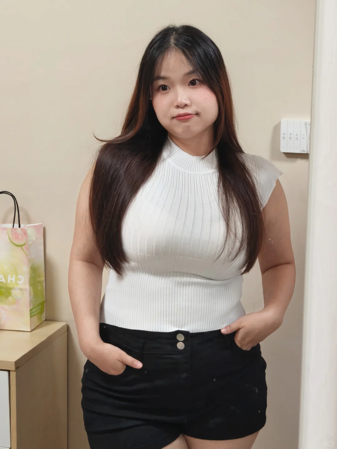 拜托！肉肉女生身材超棒的！