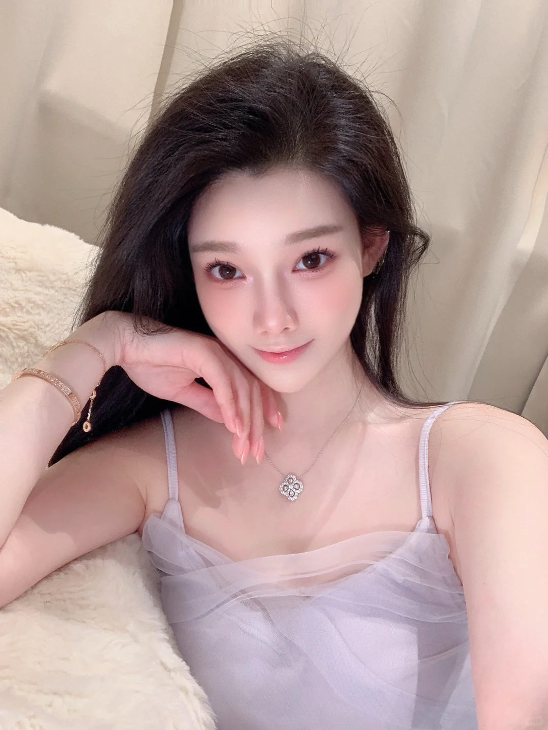₊ ⊹🪻 ✧ ˚最近好爱紫色啊