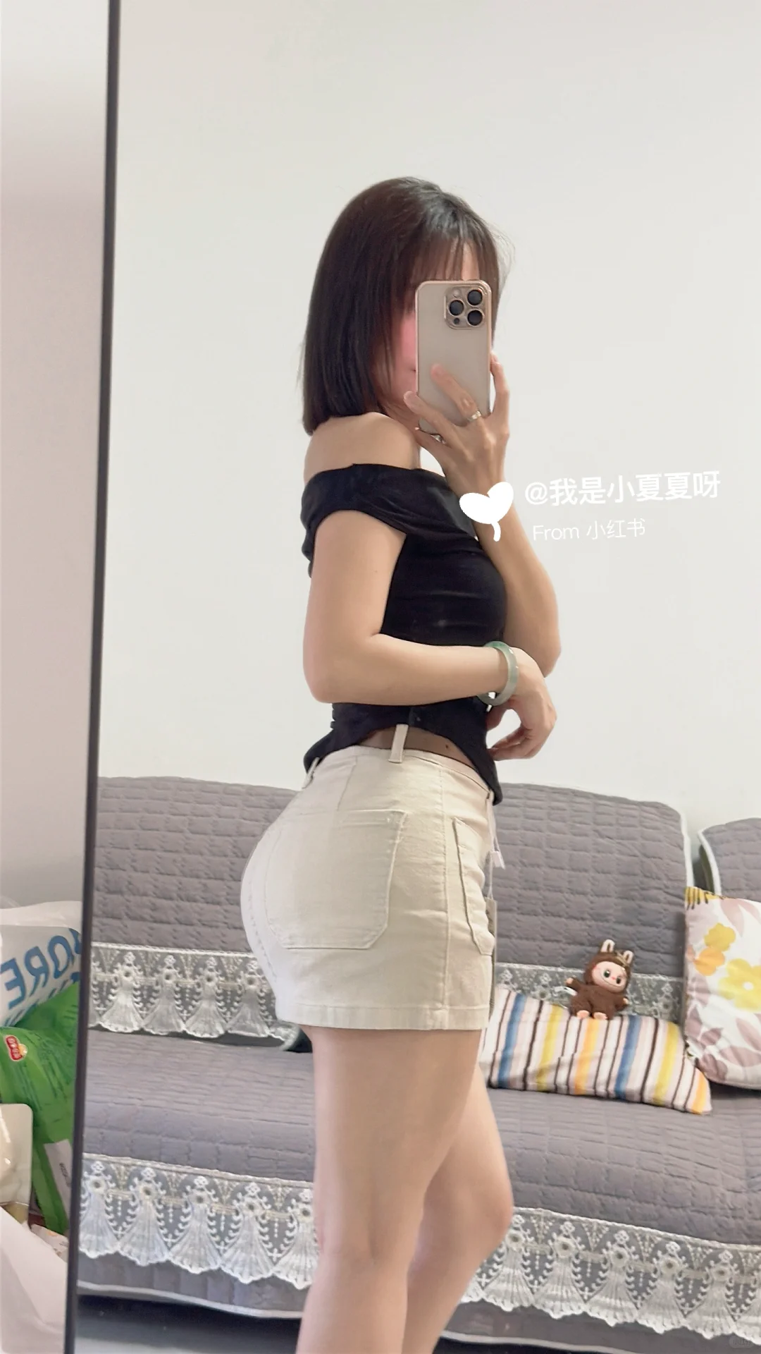 今天是浅色牛仔裤穿搭