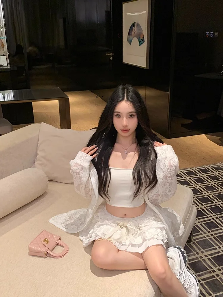 夏季必备💖蕾丝透视上衣