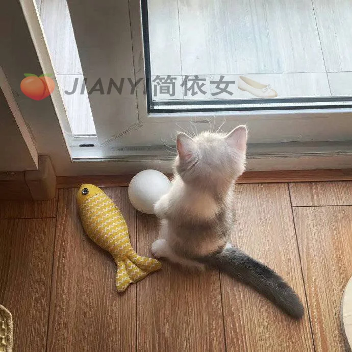 不得不说裸色高跟真的好欲啊!