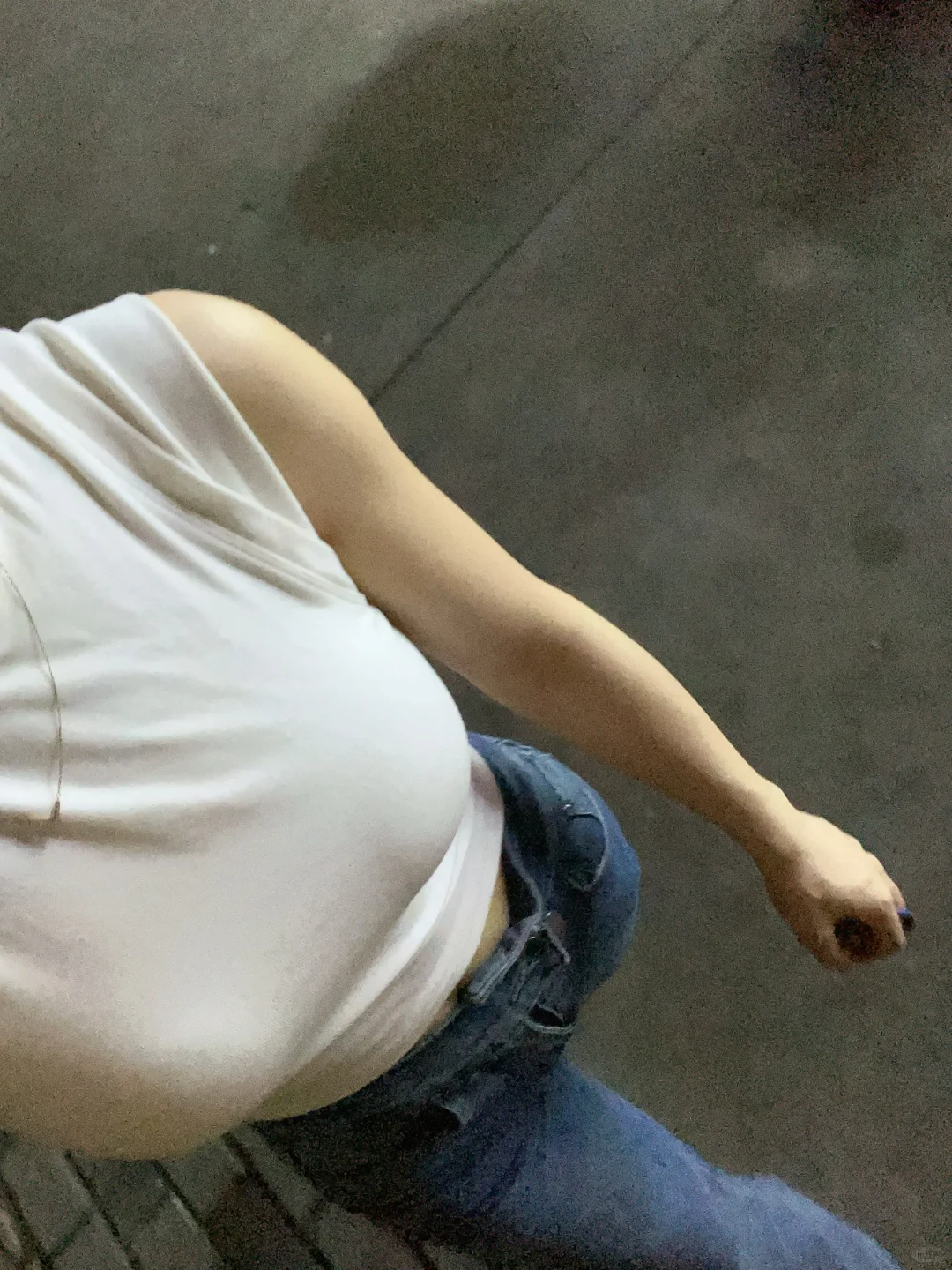 迷之角度，很显身材！