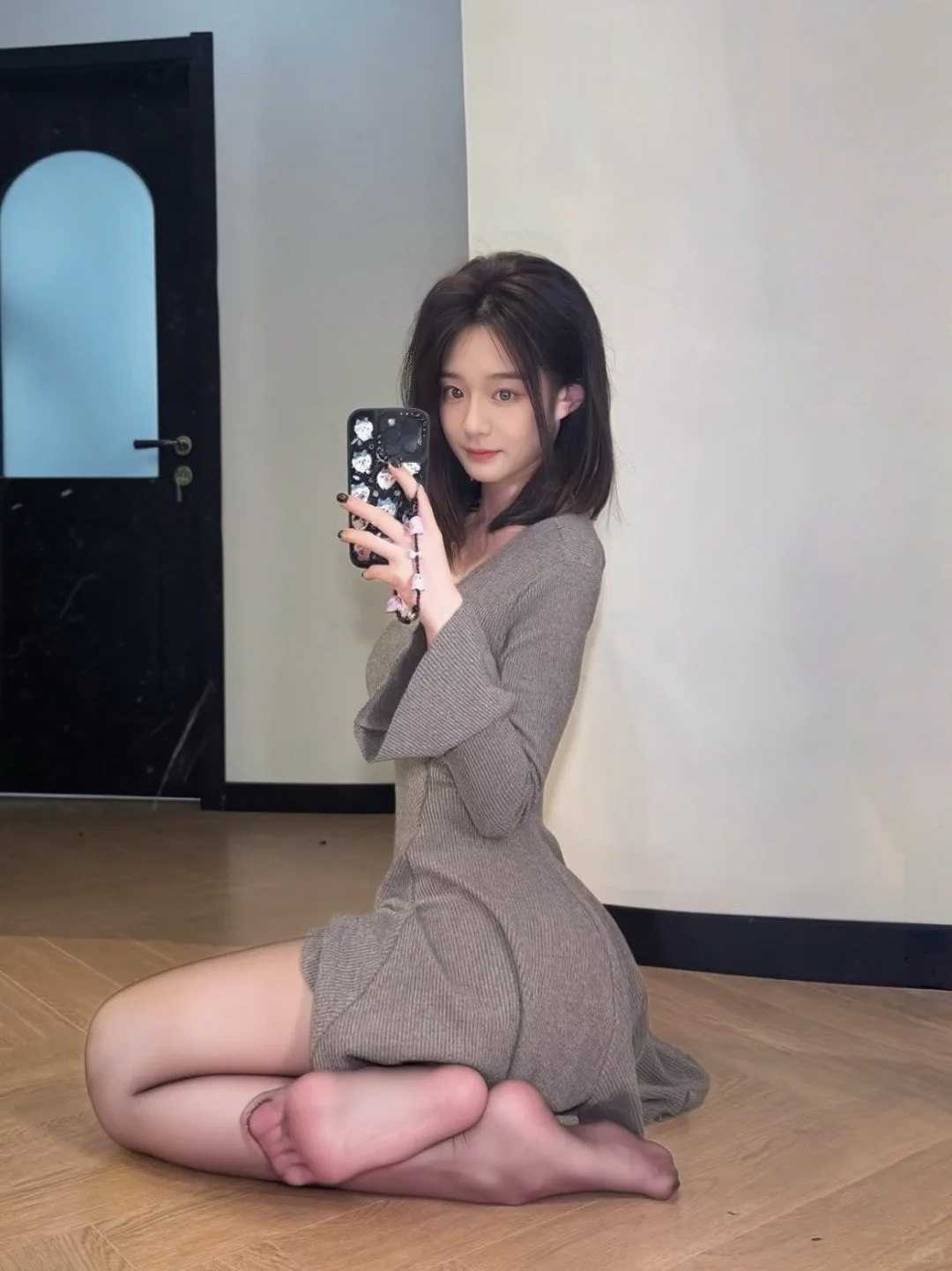 西装女霸总居家真面目