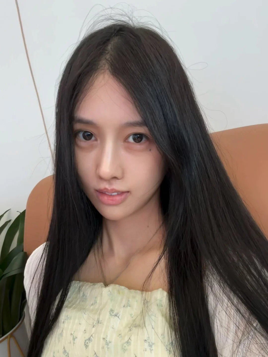纯素颜原相机 如何呢