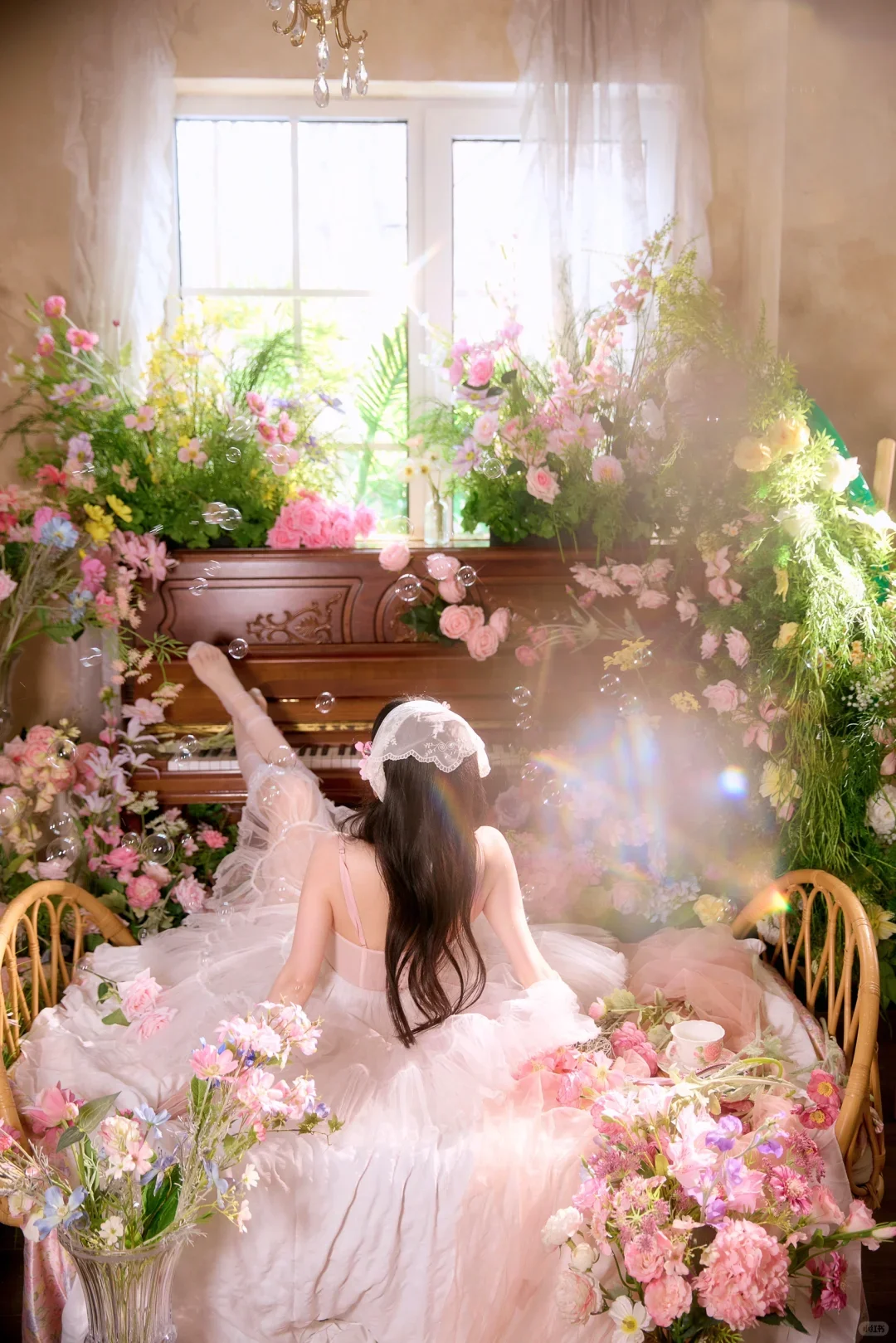 春天里🌸被光偏爱的花房少女🌷