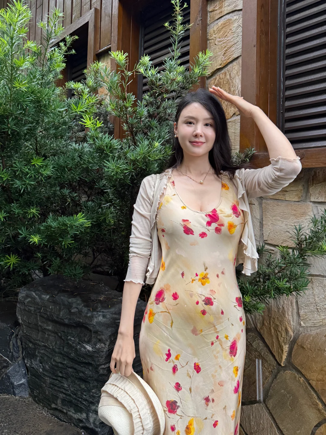 下雨天的上海｜初秋连衣裙穿搭