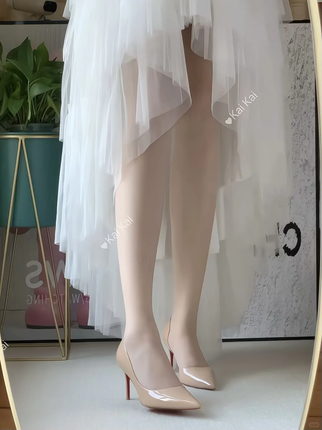 裸色高跟鞋👠真的绝绝子