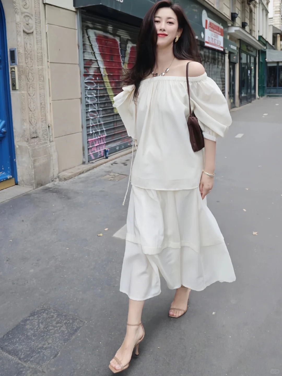 朱珠｜白衣白裙里的优雅定格 🤍