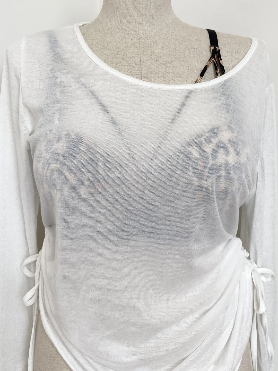 随手po一张，妈咪级别的豹纹神内搭