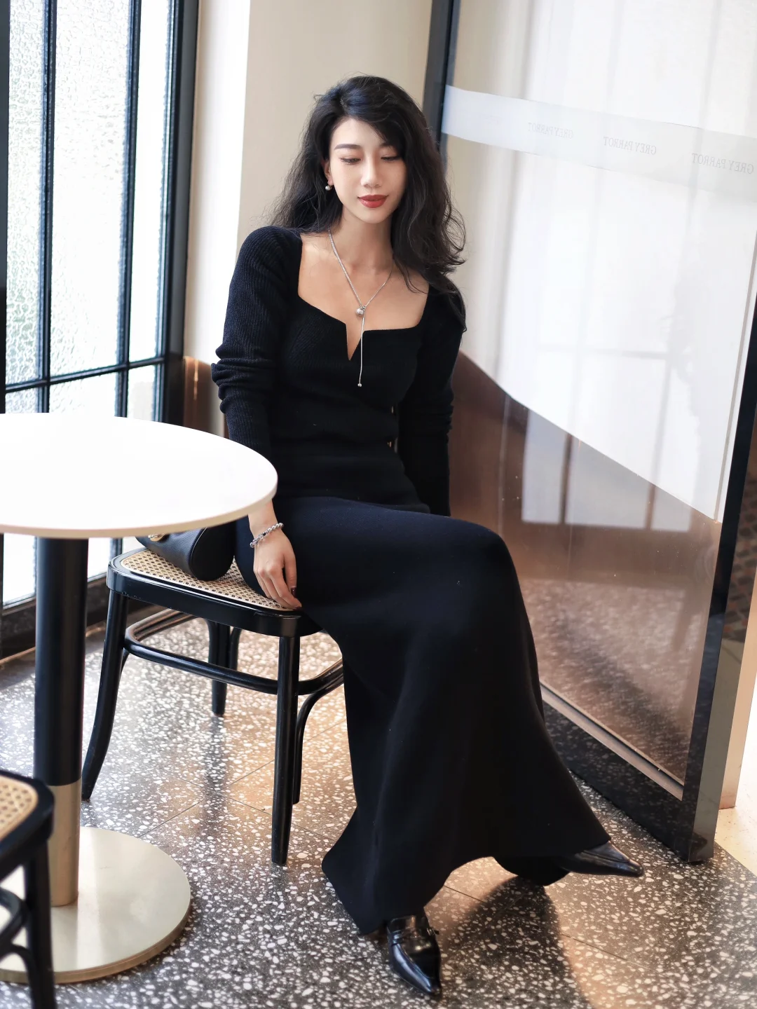 all black 将优雅的温柔献给初秋～