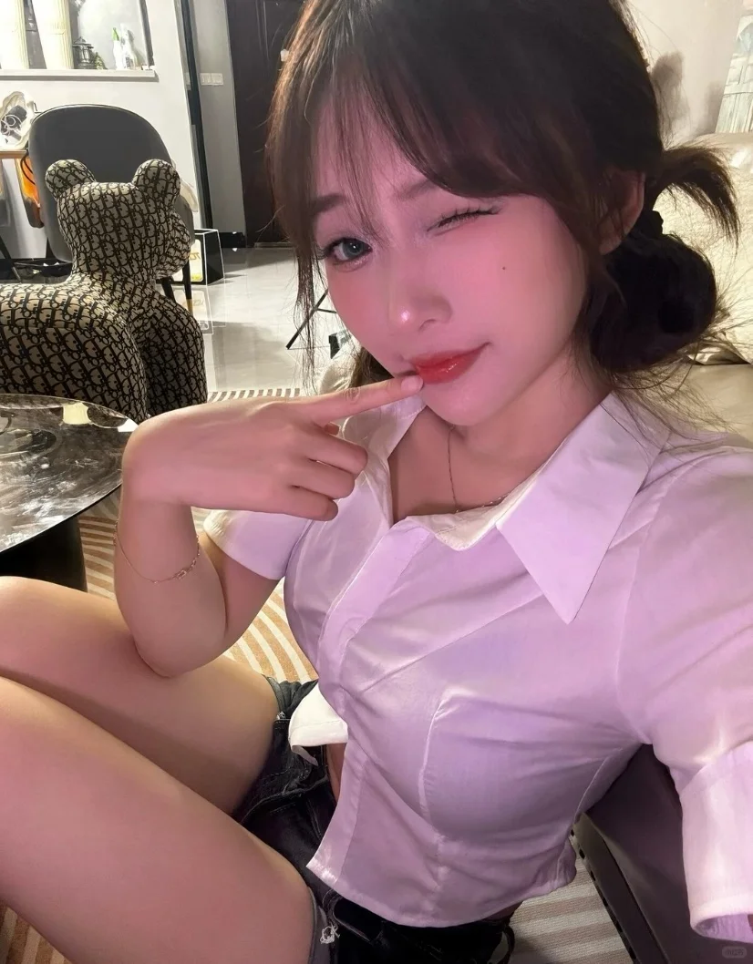 03女大约拍|蹲摄影师轻sf