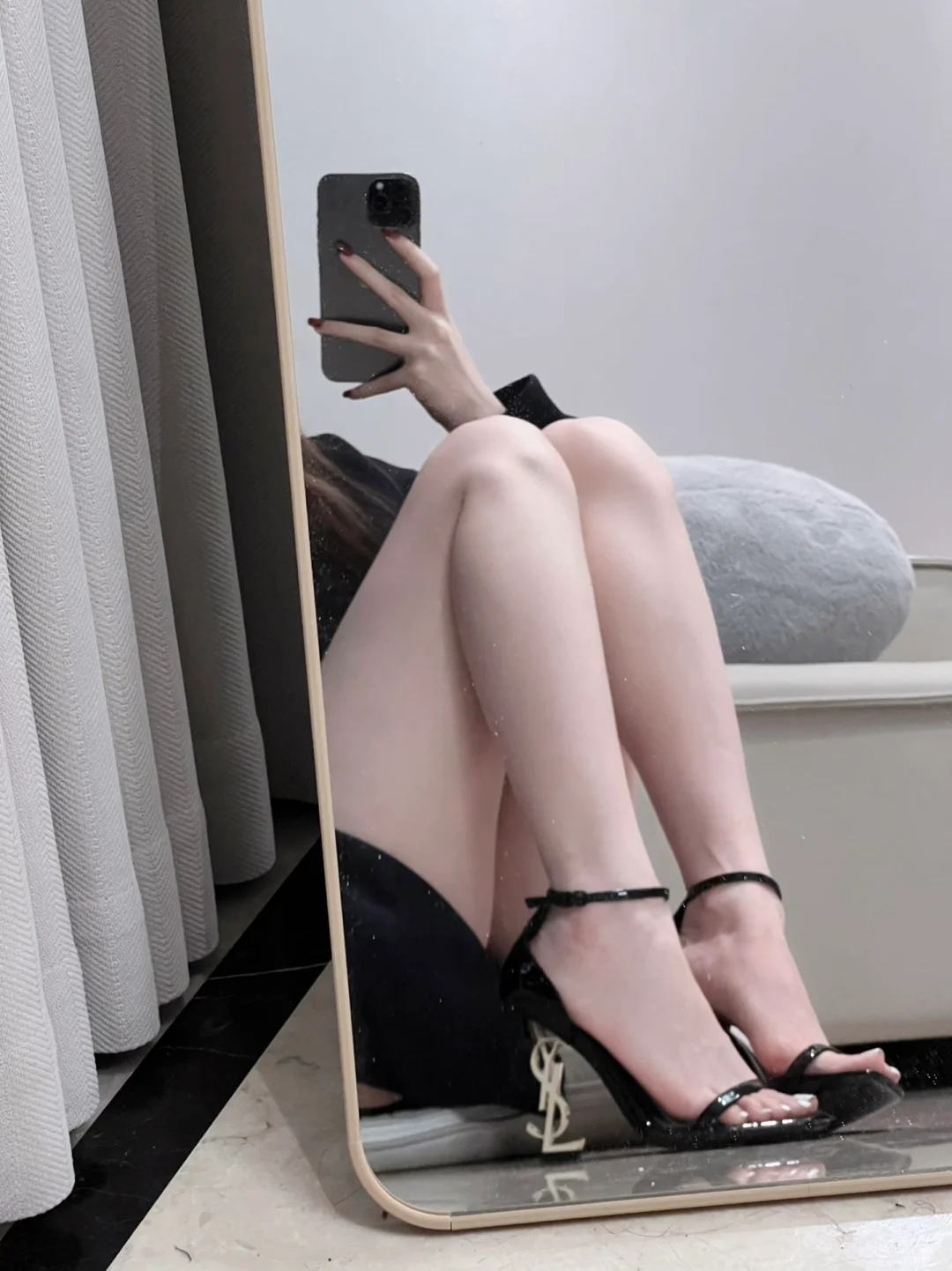 ysl高跟鞋只斩女不斩男