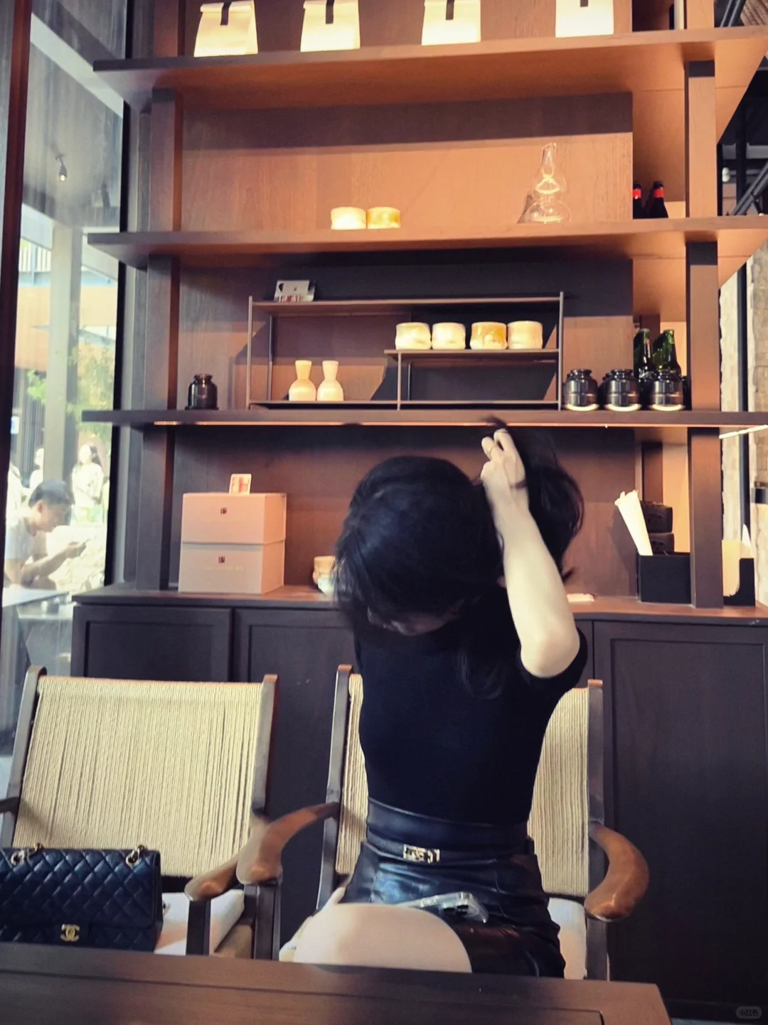 黑色真的好御！