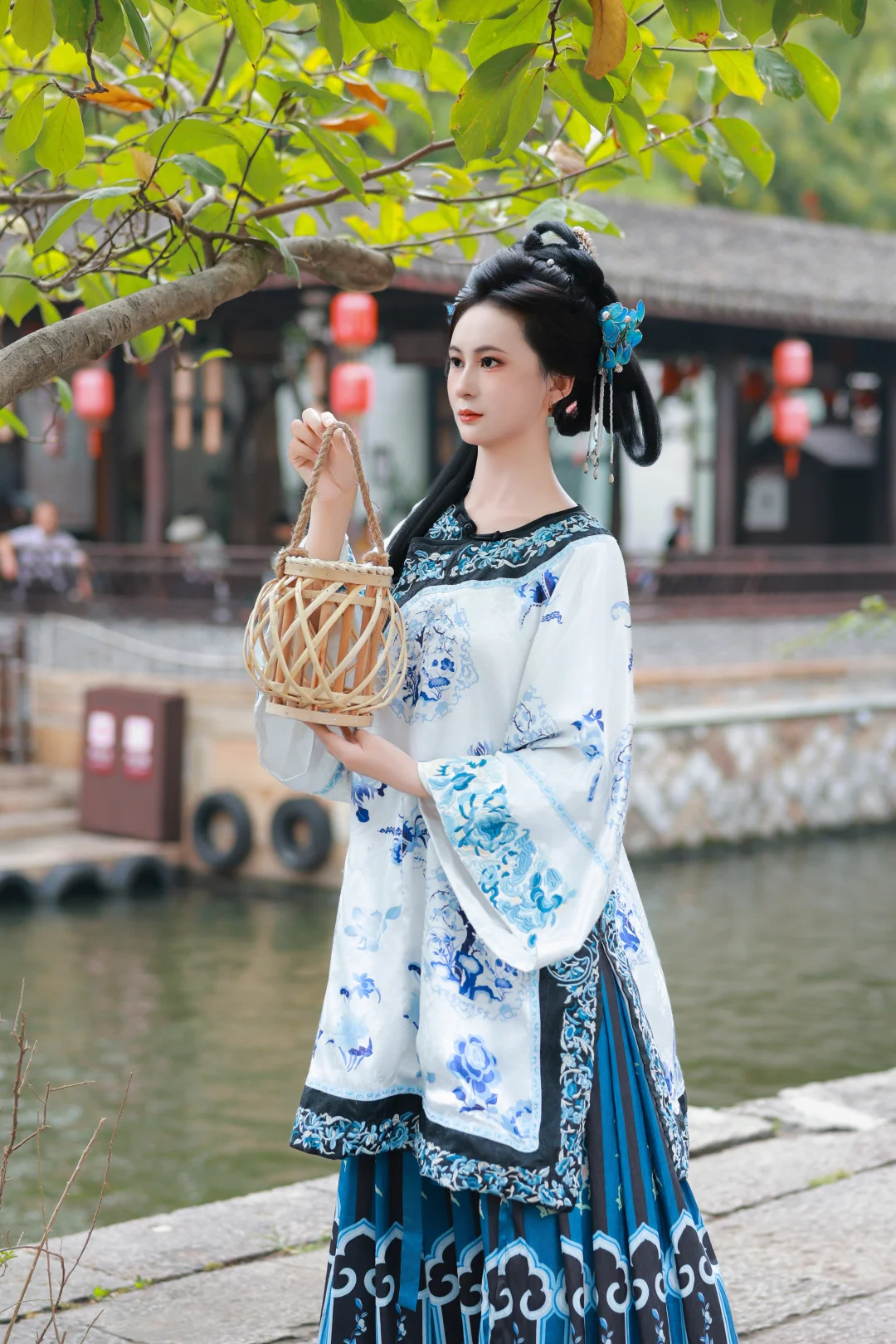 清汉女也算是拍上了📷