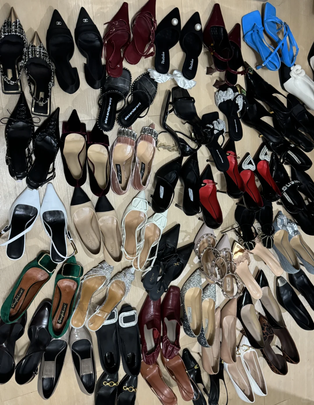 听说小红书出高跟鞋很快