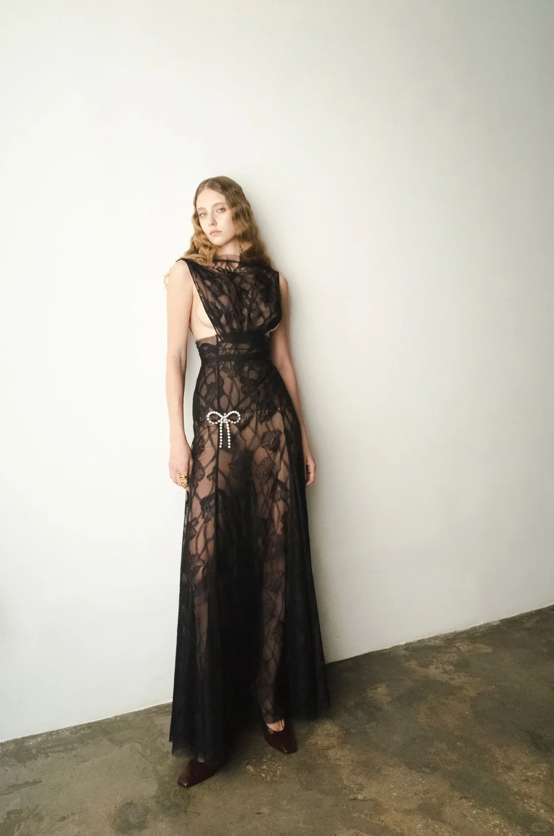 超美蕾丝透视裙，优雅又性感的秘密武器