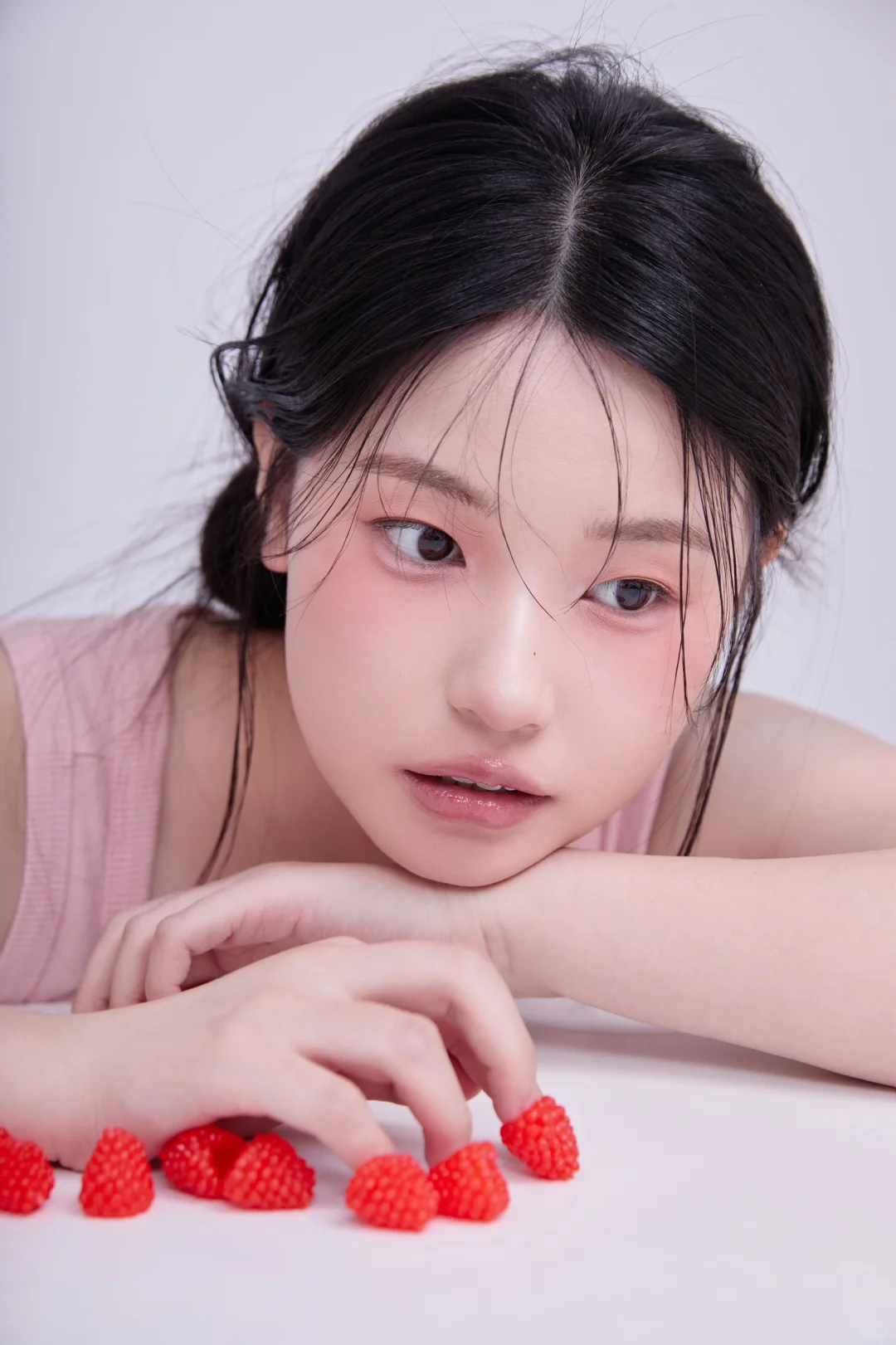 哦莫‼️嫩出💦的蜜桃🍑少女太正点｜客片分享