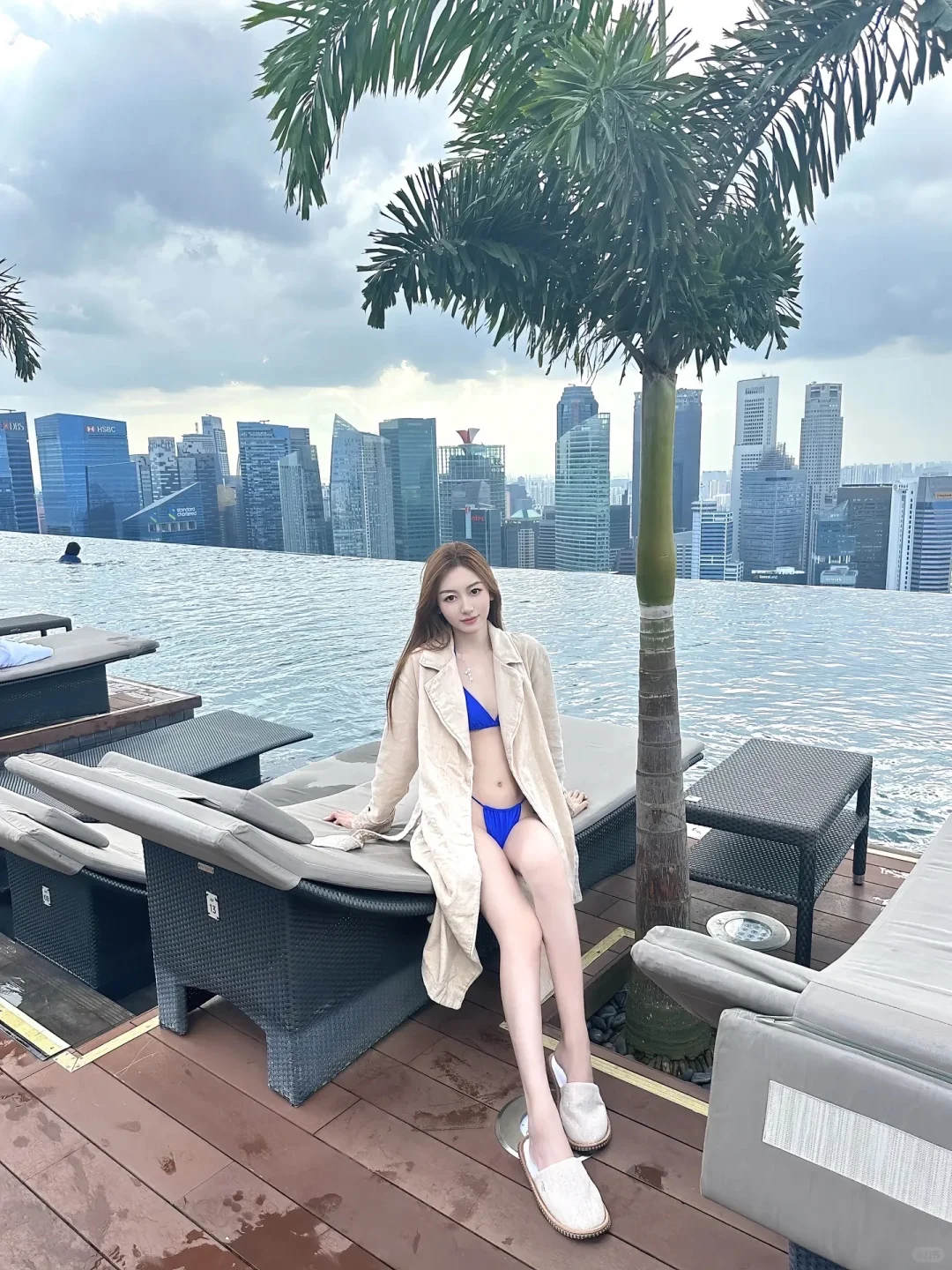 泳池太好拍了吧！无不良引导