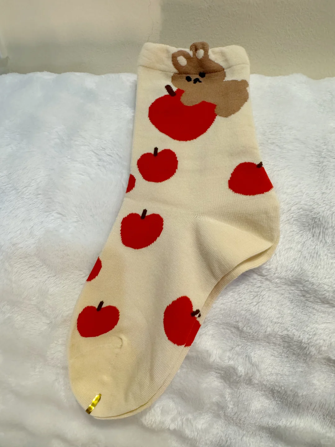 🌞「这双苹果袜是我的快乐开关！」