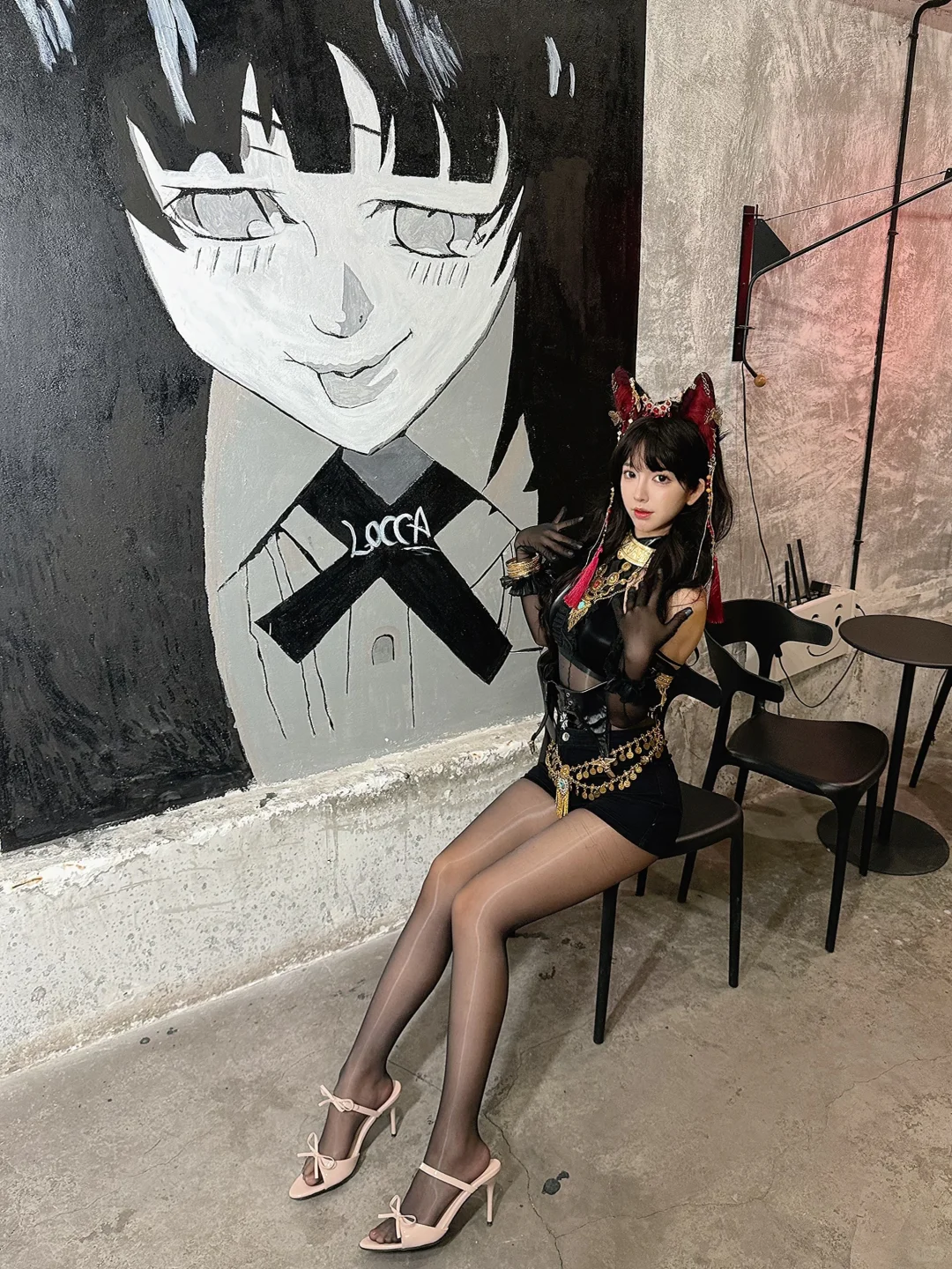 谁能懂闪光灯下的马油袜