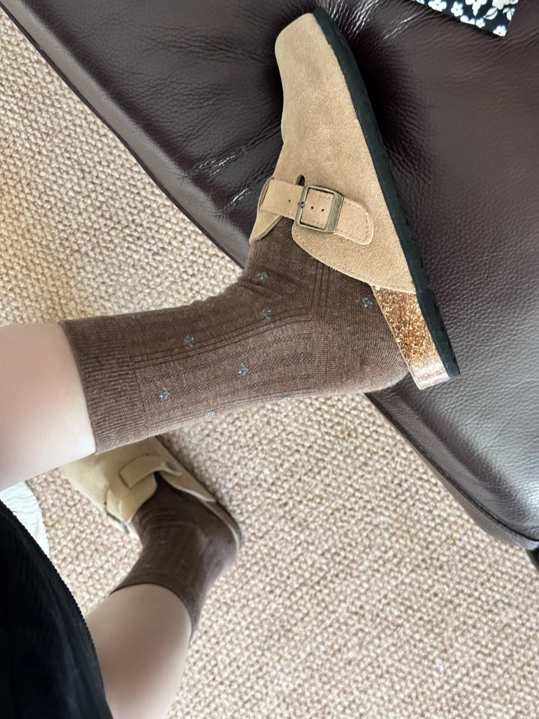 美晕晕！把秋天的小碎花织进袜子里🍂