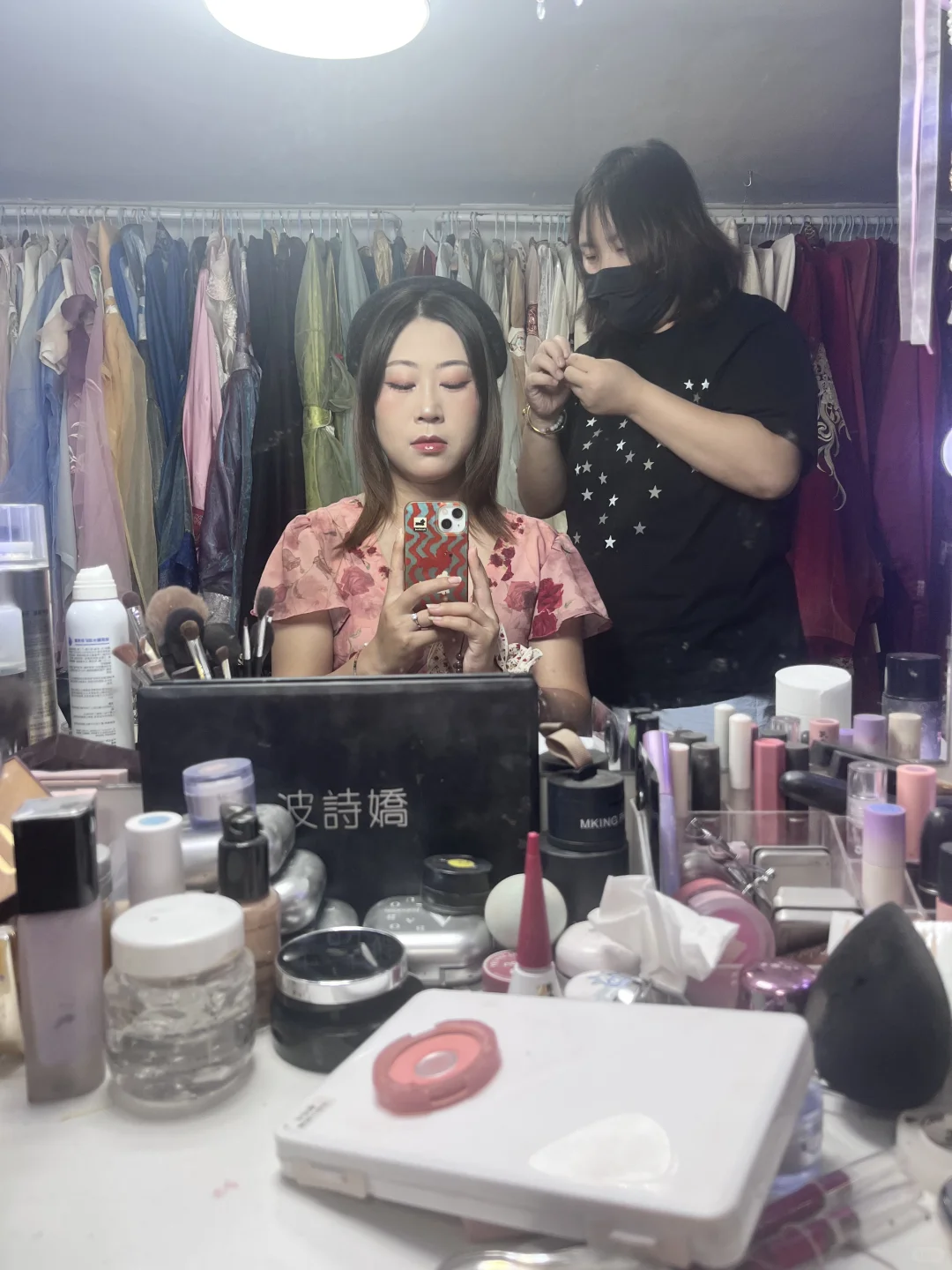 怎么才能把这个妆焊在脸上