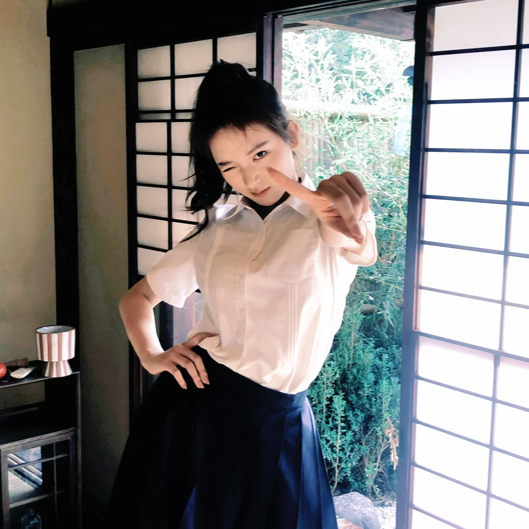 超绝侧脸的女孩子正面也无敌呀！