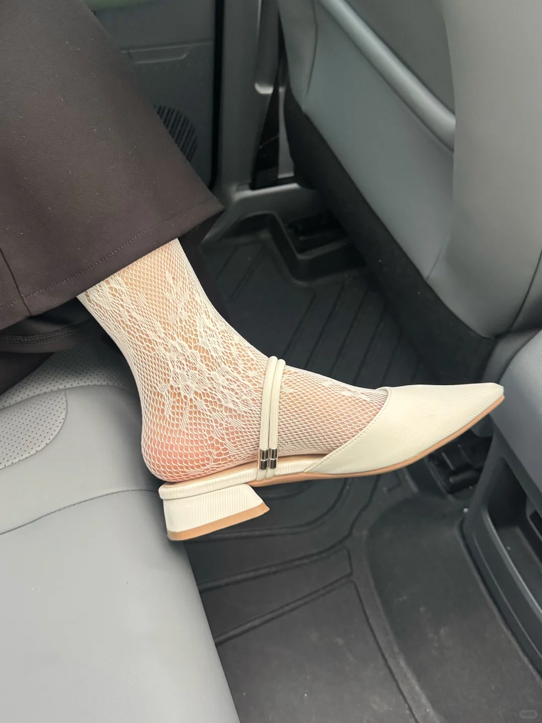 斩男斩女的白鞋，太好看了～