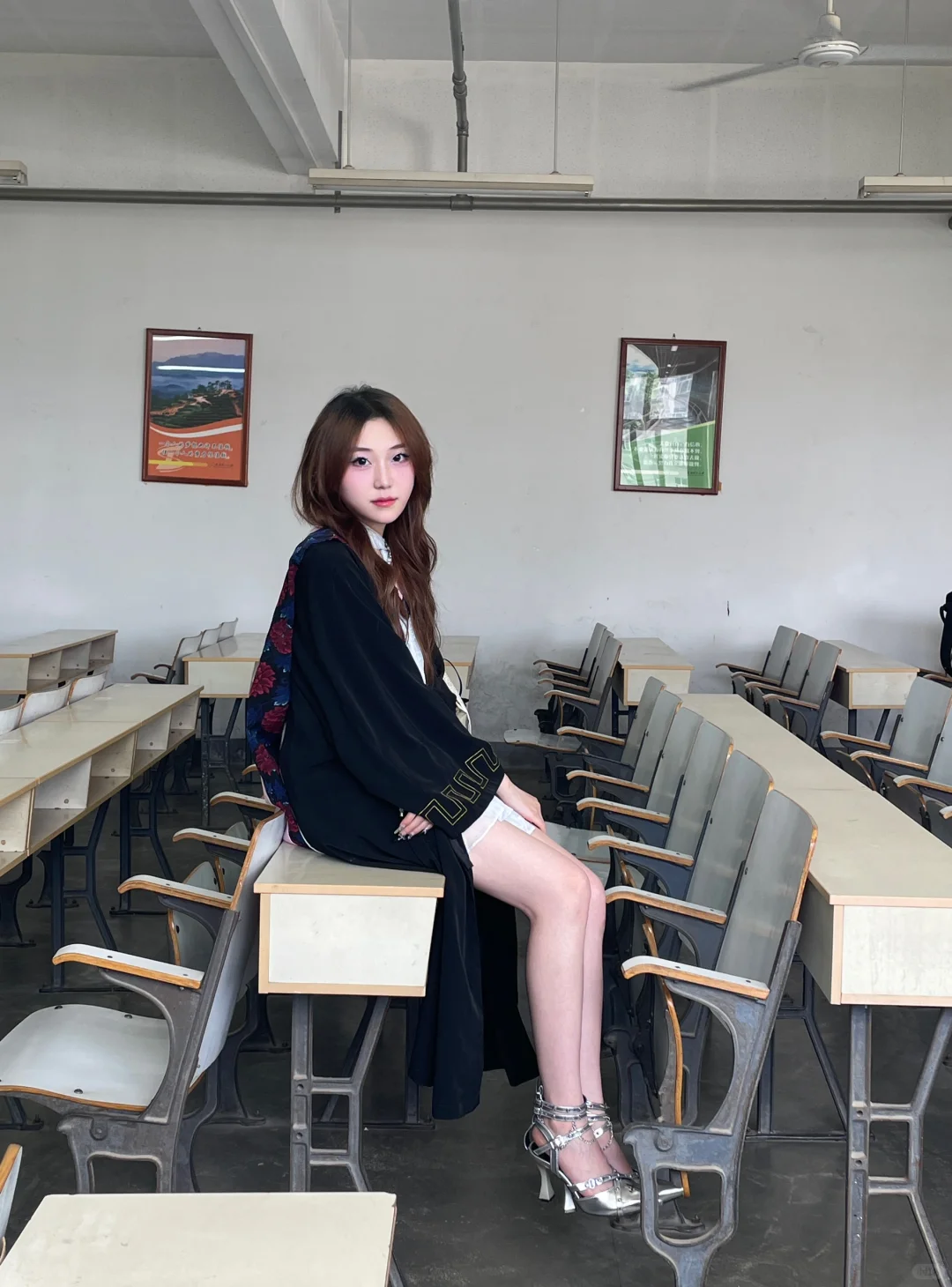 毕业是第一次穿高跟鞋