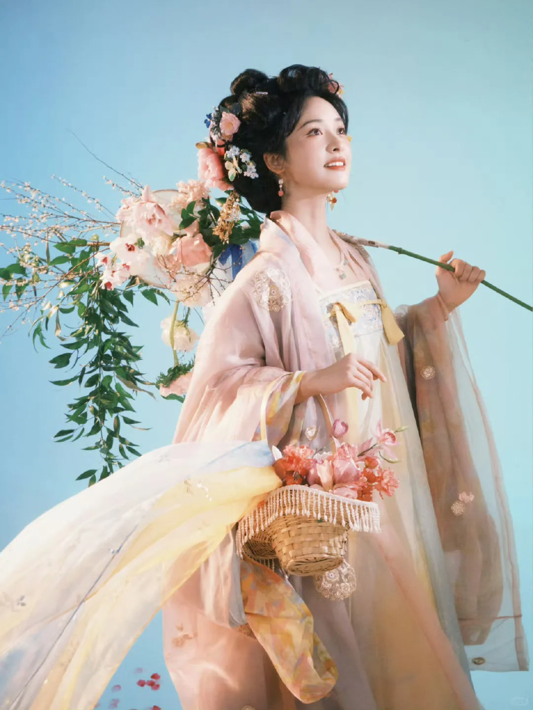 “怎么，连你也要沙我吗？”